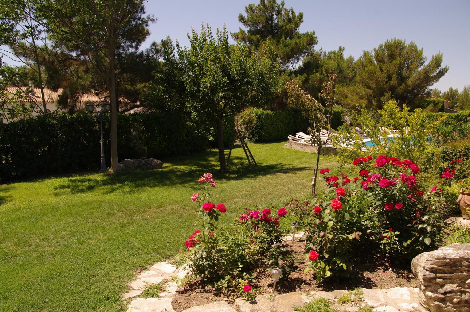 Residence Le Saint Victor Fontvieille Exterior foto